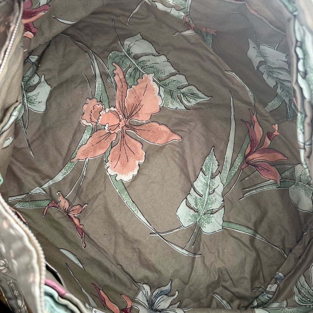 Fabric Duffle - Picture 4 of 6